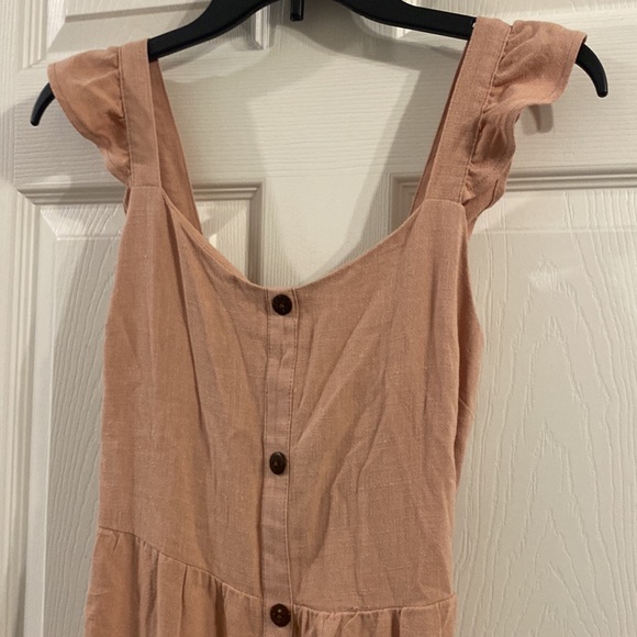 Beautiful pale pink dress - Picture 3 of 3